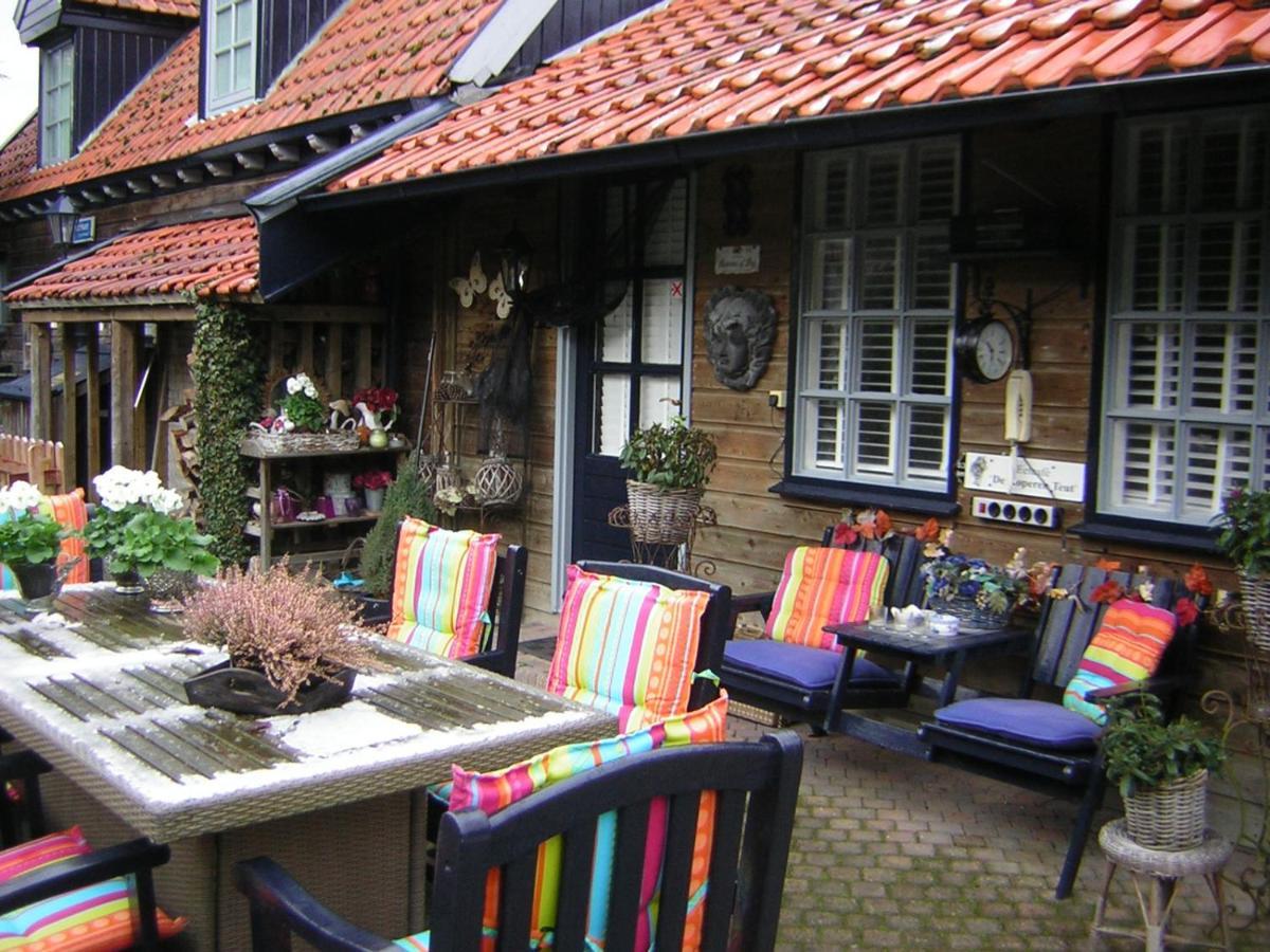 Prive Tuinhuis B&B Elly Sint Pancras Luaran gambar